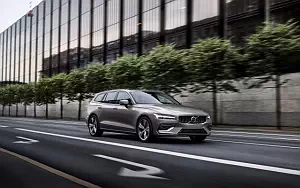   Volvo V60 T6 AWD Inscription - 2018