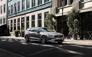   Volvo V60 T6 AWD Inscription - 2018