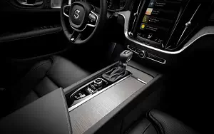   Volvo V60 T6 AWD Inscription - 2018