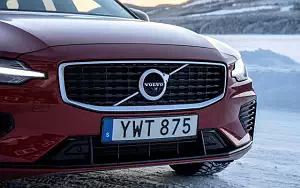   Volvo V60 T8 R-Design - 2019