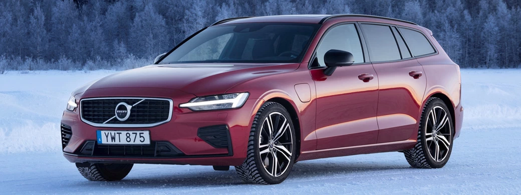Обои автомобили Volvo V60 T8 R-Design - 2019 - Car wallpapers