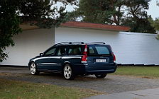   Volvo V70 T5 - 2005