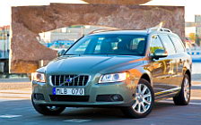   Volvo V70 - 2009