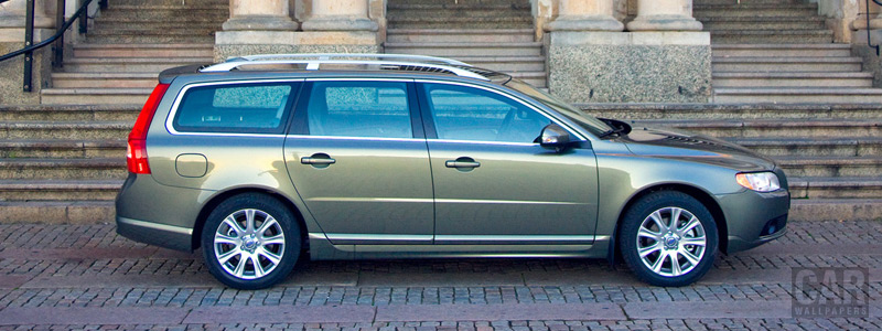   Volvo V70 - 2009 - Car wallpapers
