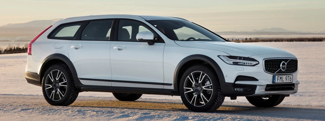 Обои автомобили Volvo V90 T6 Cross Country - 2017 - Car wallpapers