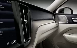   Volvo XC60 T6 Inscription - 2017