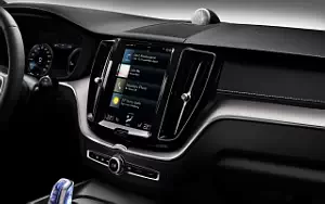   Volvo XC60 T8 R-Design - 2017