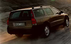   Volvo V70 XC - 2001