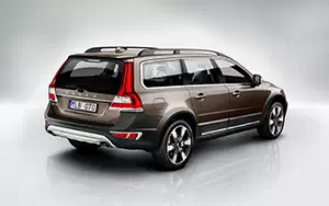   Volvo XC70 - 2014