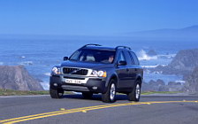   Volvo XC90 - 2003