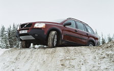   Volvo XC90 - 2004