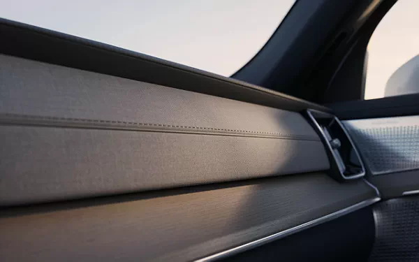   Volvo XC90 T8 Recharge AWD - 2024